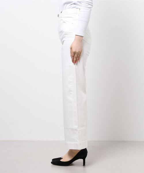 Abahouse Devinette（ドゥヴィネット）の「【BRAHMIN】ワイドデニムパンツ（デニムパンツ・レディース・ライトグレー/オフホワイト・38/36）」の4枚目の写真