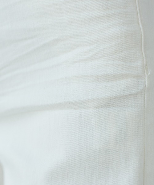 Abahouse Devinette（ドゥヴィネット）の「【BRAHMIN】ワイドデニムパンツ（デニムパンツ・レディース・ライトグレー/オフホワイト・38/36）」の5枚目の写真