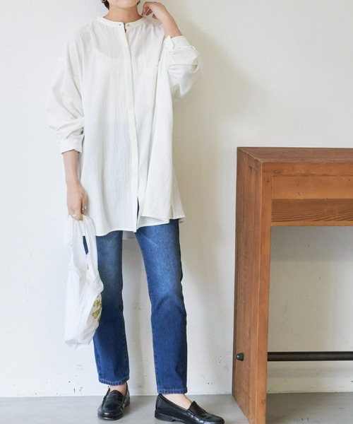 Auntie Rosa Holiday（アンティローザホリデー）の「バックタックボックスシャツ（シャツ/ブラウス・レディース・カーキ/チャコールグレー/オフホワイト/ライトグリーン/ピンク/ブルー/ライトブルー/イエロー/ブラック・FREE）」の17枚目の写真