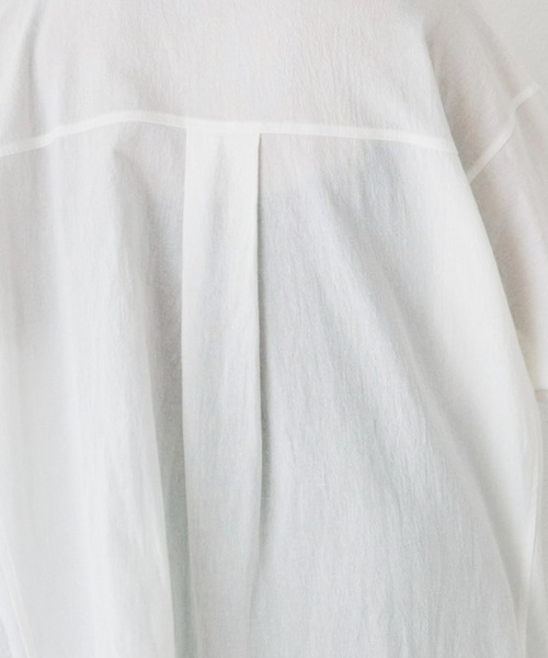 Auntie Rosa Holiday（アンティローザホリデー）の「バックタックボックスシャツ（シャツ/ブラウス・レディース・カーキ/チャコールグレー/オフホワイト/ライトグリーン/ピンク/ブルー/ライトブルー/イエロー/ブラック・FREE）」の11枚目の写真