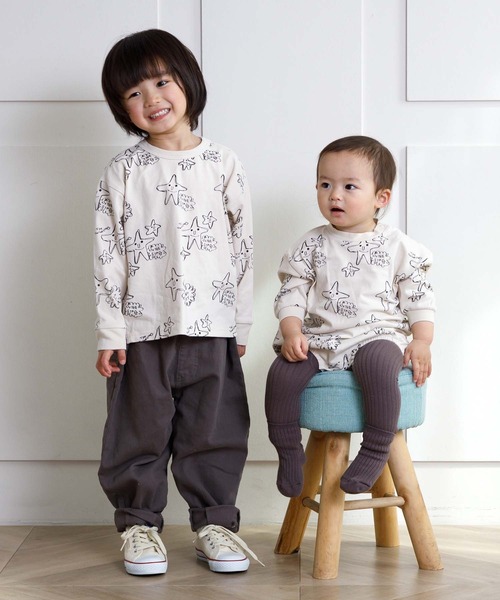 MAKE YOUR DAY（メイクユアデイ）の「お星さま総柄長袖Tシャツ■80～140cm（Tシャツ/カットソー・キッズ・グレー/アイボリー・90/100/110/120/80/130/140）」の6枚目の写真
