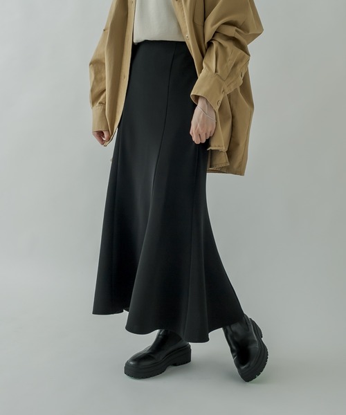 mystic(ミスティック)の「ストレッチマーメイドスカート(スカート・レディース・アイボリー/ブラック/パープル/ダークパープル/オフホワイト・1/2)」の16枚目の写真