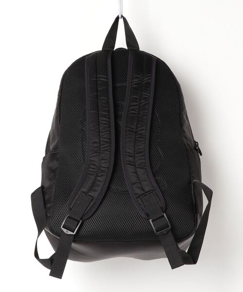 A BATHING APE（アベイシングエイプ）の「PADDED NYLON DAYPACK
