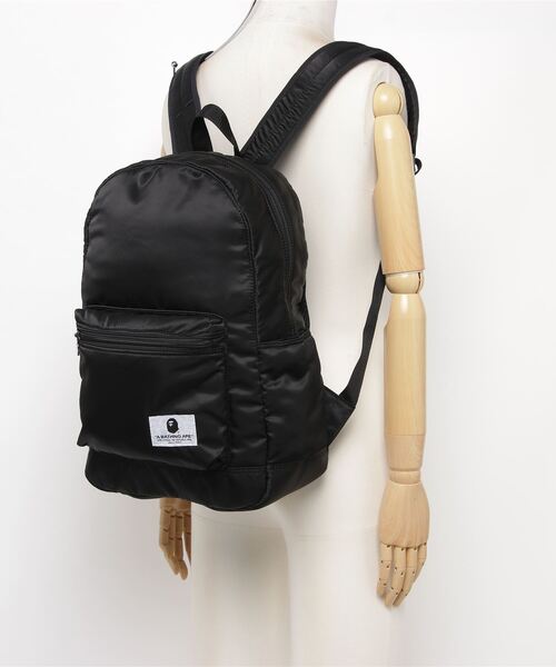 A BATHING APE（アベイシングエイプ）の「PADDED NYLON DAYPACK