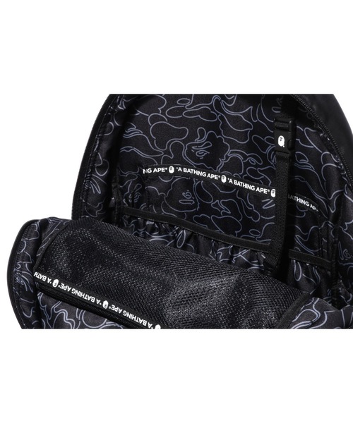 A BATHING APE（アベイシングエイプ）の「PADDED NYLON DAYPACK