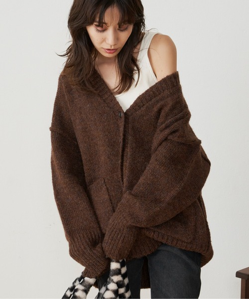 Auntie Rosa Holiday(アンティローザホリデー)の「ローゲージカラーニットカーディガン(カーディガン/ボレロ・レディース・ブラウン/グレー/イエロー/オレンジ・FREE)」の9枚目の写真