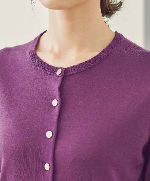 ROPE'（ロペ）の「【新色追加】【毛玉になりにくい】ウォッシャブルクルーネックニットカーディガン（ニット/セーター・レディース・ブラック/グレー/ベージュ/ピンク/ワイン/ホワイト系その他/ライトグレー/キナリ/サックスブルー・38）」の17枚目の写真