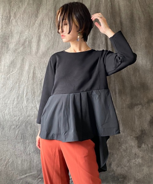 deux amour（ドゥーザムール）の「ポンチバックフリルカットソー（スウェット・レディース・ブラック/カーキ系・MEDIUM）」の3枚目の写真