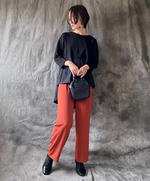 deux amour（ドゥーザムール）の「ポンチバックフリルカットソー（スウェット・レディース・ブラック/カーキ系・MEDIUM）」の14枚目の写真