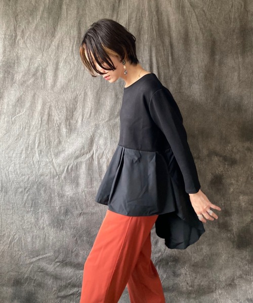 deux amour（ドゥーザムール）の「ポンチバックフリルカットソー（スウェット・レディース・ブラック/カーキ系・MEDIUM）」の9枚目の写真