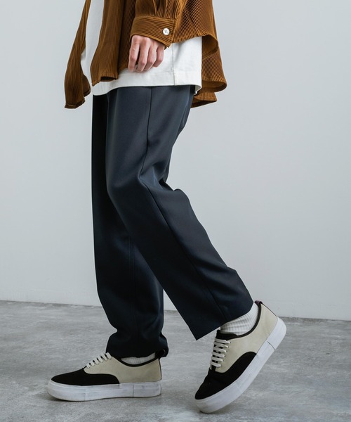 Rocky Monroe(ロッキーモンロー)の「ポリサージスラックス / イージーパンツ(スラックス・メンズ・ブラック/ネイビー/ブラウン/キナリ・M/L/XL)」の4枚目の写真