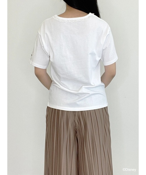 Disney(ディズニー)の「ミッキー&ミニー/フリル付きTシャツ(Tシャツ/カットソー・レディース・ピンク/オフホワイト/ブラウン・FREE)」の21枚目の写真