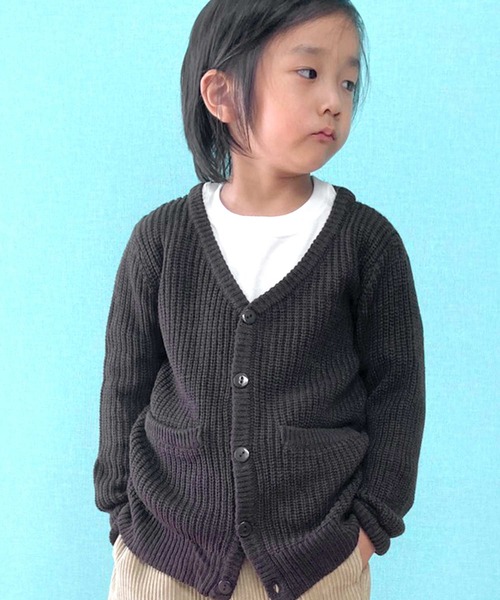 THE CASUAL(カジュアル)の「7G 畦編み カーディガン キッズ(カーディガン/ボレロ・キッズ・ベージュ/チャコール/ブラック/杢グレー/ブラウン/モカ/アイボリー・120cm/140cm/150cm/160cm/130cm/110cm)」の4枚目の写真