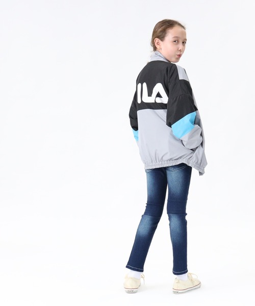 FILA(フィラ)の「【FILA】スタンドジップブルゾン(ブルゾン・キッズ・グレー/ブラック・155/130/140/105/120)」の12枚目の写真