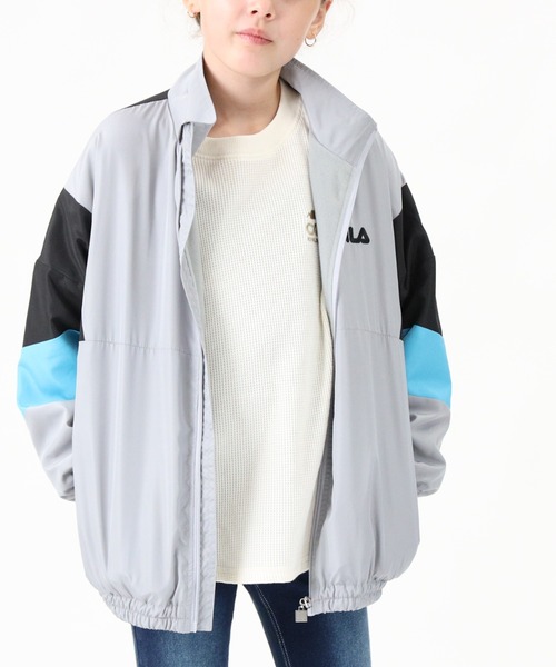 FILA(フィラ)の「【FILA】スタンドジップブルゾン(ブルゾン・キッズ・グレー/ブラック・155/130/140/105/120)」の13枚目の写真