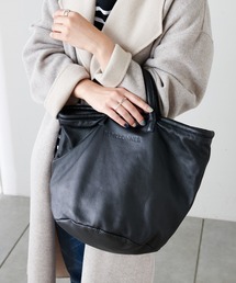 PAPILLONNER | レザーなのにペットボトルより軽いバッグ/PAPILLONNER/パピヨネ(トートバッグ)