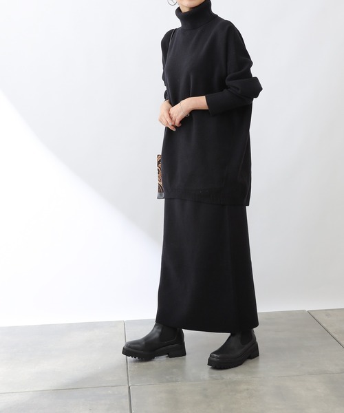 COLONY 2139(コロニートゥーワンスリーナイン)の「【WEB・一部店舗限定】【2点SET】リサイクルポリPBTニット(プルオーバー&スカートセット)(セットアップ・レディース・ブラック/ベージュ・MEDIUM/LARGE)」の9枚目の写真