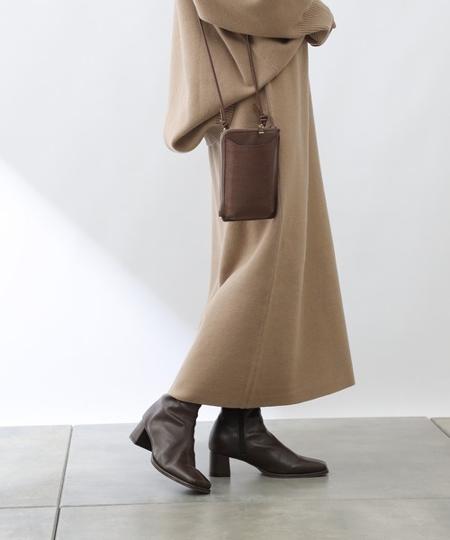 COLONY 2139(コロニートゥーワンスリーナイン)の「【WEB・一部店舗限定】【2点SET】リサイクルポリPBTニット(プルオーバー&スカートセット)(セットアップ・レディース・ブラック/ベージュ・MEDIUM/LARGE)」の6枚目の写真