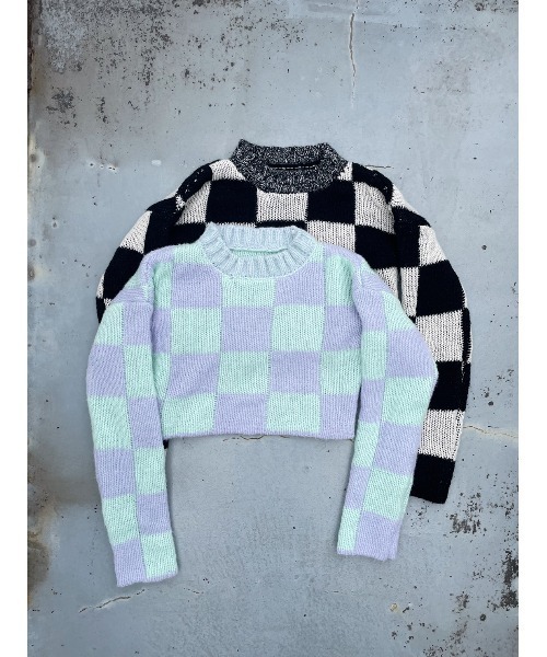 FIG&VIPER（フィグアンドバイパー）の「カラーブロッキングショートニットTOP（ニット/セーター・レディース・ブラック/ライトパープル・FREE）」の14枚目の写真