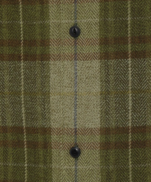 LOWRYS FARM（ローリーズファーム）の「ヘリンボーンチェックBIGシャツ　255160（シャツ/ブラウス・メンズ・ブラウン/ベージュ/カーキ・MEDIUM/LARGE）」の20枚目の写真