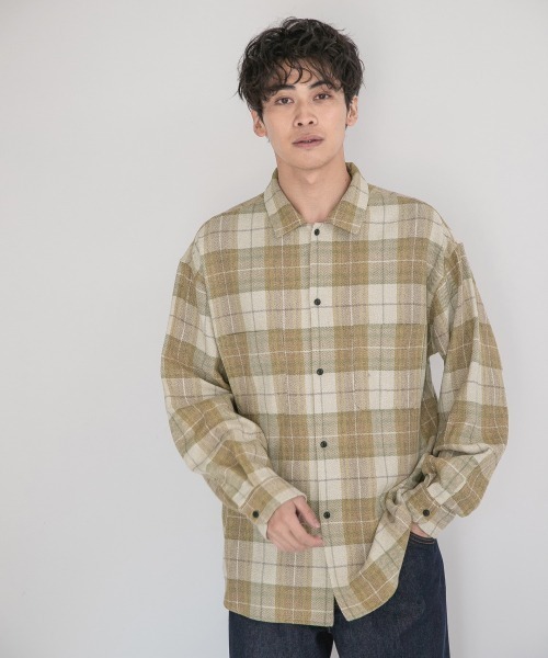 LOWRYS FARM（ローリーズファーム）の「ヘリンボーンチェックBIGシャツ　255160（シャツ/ブラウス・メンズ・ブラウン/ベージュ/カーキ・MEDIUM/LARGE）」の8枚目の写真