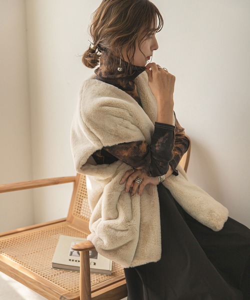 rectangle（レクタングル）の「ノーカラーファーベスト（その他アウター・レディース・アイボリー/ブラック・FREE）」の5枚目の写真