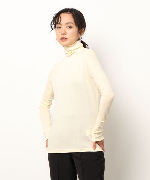 IENA(イエナ)の「【MIJEONG PARK/ミジョン・パーク】ROLL NECK JERSEYカットソー(Tシャツ/カットソー・レディース・チャコールグレー/ブラック/グレー/ライトグリーン/アイボリー/ラベンダー・FREE)」の16枚目の写真