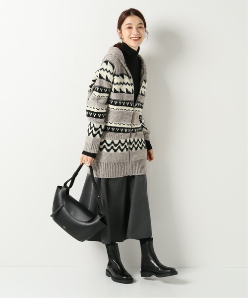 IENA(イエナ)の「【MIJEONG PARK/ミジョン・パーク】ROLL NECK JERSEYカットソー(Tシャツ/カットソー・レディース・チャコールグレー/ブラック/グレー/ライトグリーン/アイボリー/ラベンダー・FREE)」の7枚目の写真