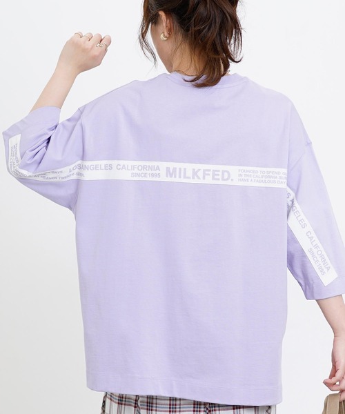 MILKFED.（ミルクフェド）の「BACK TAPE LOGO POCKET S/S TEE（Tシャツ/カットソー・レディース・ベージュ/ホワイト/ライトパープル/ブラック・ONE SIZE）」の4枚目の写真