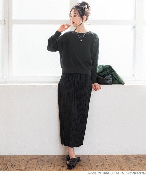 coca(coca)(コカ)の「大人の着心地ボートネックスウェットトップス(スウェット・レディース・ブラック/グレー・M/L)」の3枚目の写真