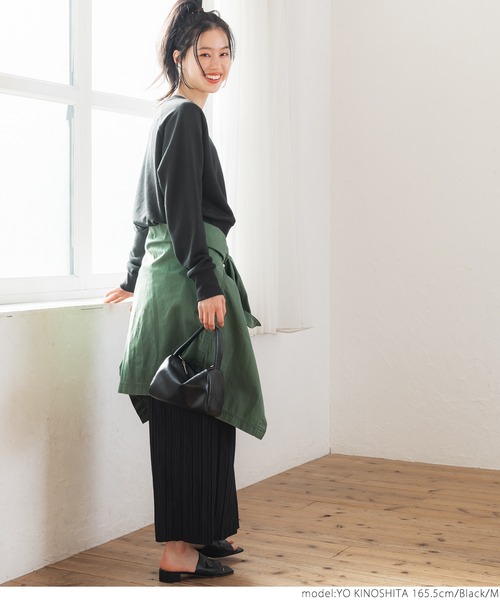 coca(coca)(コカ)の「大人の着心地ボートネックスウェットトップス(スウェット・レディース・ブラック/グレー・M/L)」の8枚目の写真
