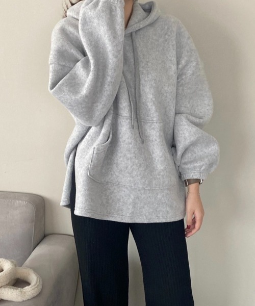 MANGROVE(マングローブ)の「スリットベーシックパーカー(パーカー・レディース・グレー/ピンク/アイボリー・FREE)」の8枚目の写真