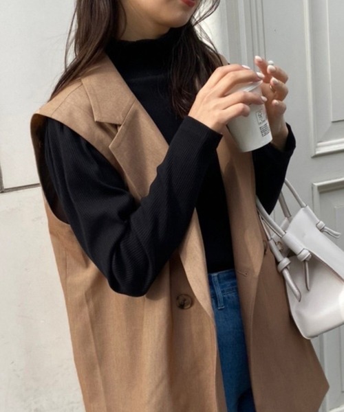 one after another NICE CLAUP（ワンアフターアナザーナイスクラップ）の「リブハイネックトップス（Tシャツ/カットソー・レディース・オフホワイト/ブラック/オートミール/ライトブルー・FREE）」の4枚目の写真