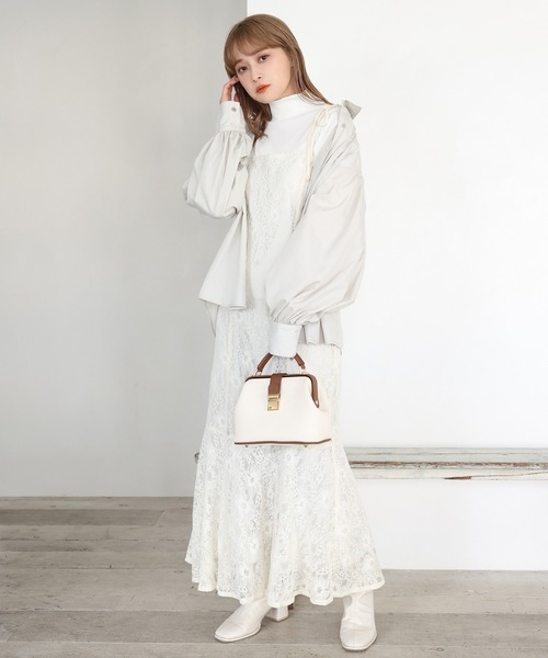 one after another NICE CLAUP（ワンアフターアナザーナイスクラップ）の「リブハイネックトップス（Tシャツ/カットソー・レディース・オフホワイト/ブラック/オートミール/ライトブルー・FREE）」の10枚目の写真