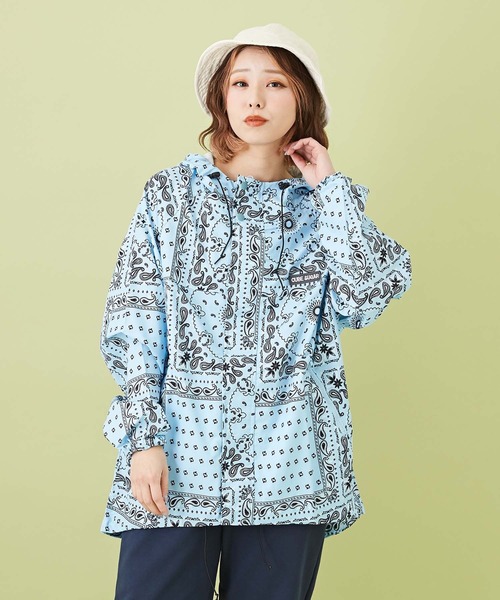 CUBE SUGAR(キューブシュガー)の「撥水加工 総柄プリント マウンテンパーカー(マウンテンパーカー・レディース・ホワイト系その他/グレー系その他/ベージュ系その他/ブルー系その他/ホワイト系その他2/ブルー系その他2/パープル系その他/その他2/その他1/ネイビー系/グリーン系その他/ベージュ×ブラック/カラフル/ホワイト系その他3・M)」の8枚目の写真