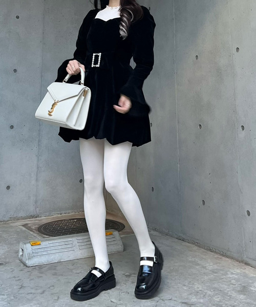 titty＆Co. PETIT by poyo（ティティーアンドコープティバイポヨ）の「【titty&Co.PETIT  Produce by POYO】ビジューバルーンミニワンピース（ワンピース・レディース・ブラック・FREE）」の4枚目の写真