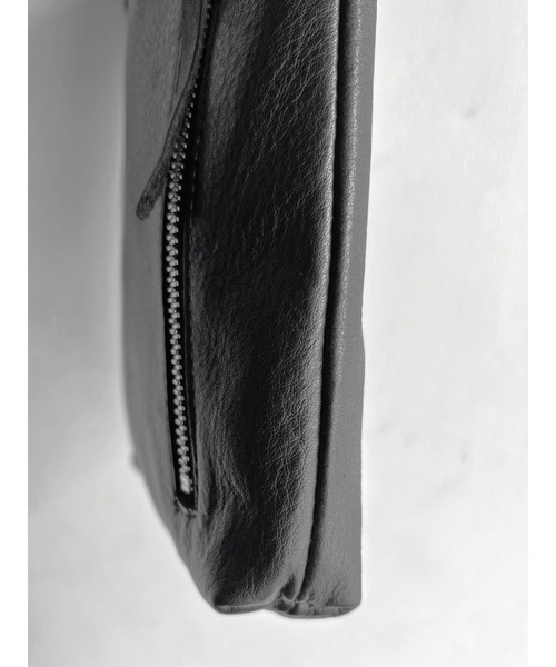 DECADE(ディケイド)の「カウレザー2wayミニトートバッグ DECADE(No-01340L) Cow Leather 2way Mini Tote Bag (S)(トートバッグ・メンズ・ブラック/ブラック系その他・フリー)」の7枚目の写真