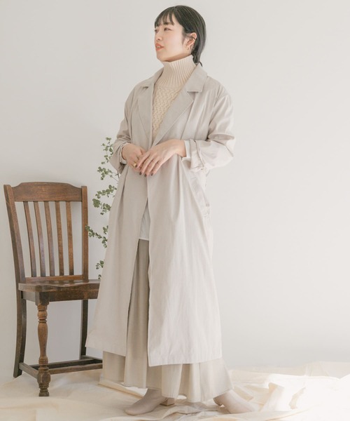 ITEMS URBANRESEARCH（アイテムズ アーバンリサーチ）の「キナガシトレンチコート（トレンチコート・レディース・グレー系その他/ネイビー/ベージュ・FREE）」の2枚目の写真