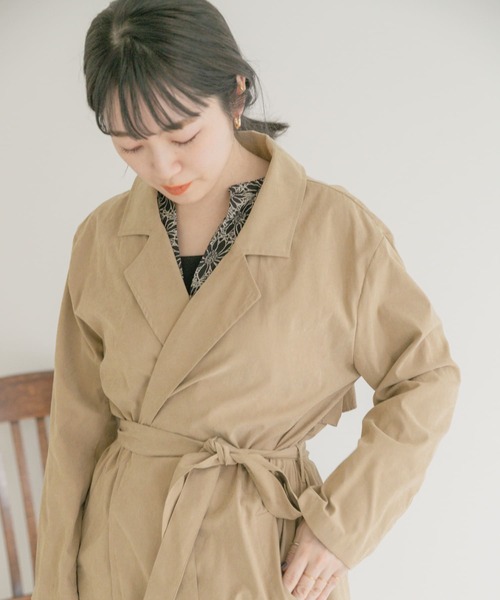 ITEMS URBANRESEARCH（アイテムズ アーバンリサーチ）の「キナガシトレンチコート（トレンチコート・レディース・グレー系その他/ネイビー/ベージュ・FREE）」の5枚目の写真