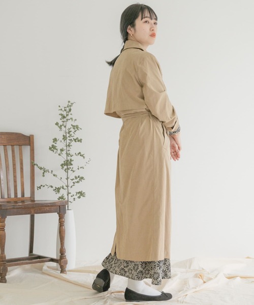 ITEMS URBANRESEARCH（アイテムズ アーバンリサーチ）の「キナガシトレンチコート（トレンチコート・レディース・グレー系その他/ネイビー/ベージュ・FREE）」の15枚目の写真