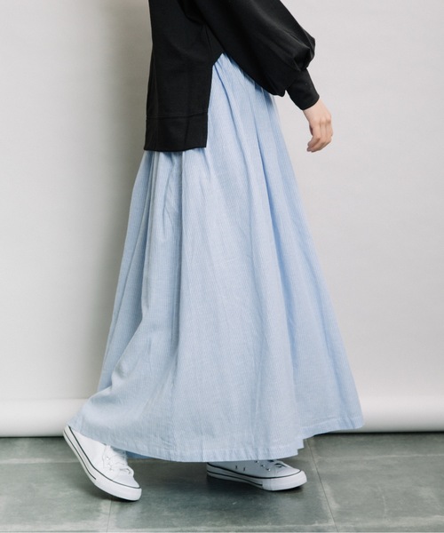 refinedworks（リファインドワークス）の「綿麻ギャザーSK（スカート・レディース・オフホワイト/キナリ/ブルー/ストライプ・FREE）」の4枚目の写真