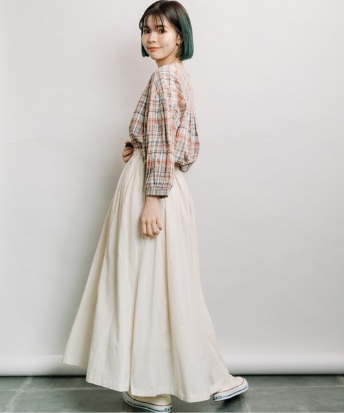 refinedworks（リファインドワークス）の「綿麻ギャザーSK（スカート・レディース・オフホワイト/キナリ/ブルー/ストライプ・FREE）」の22枚目の写真