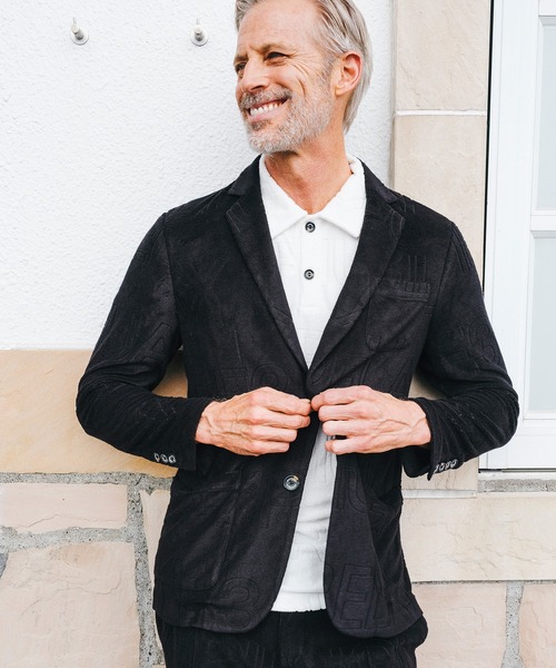 1PIU1UGUALE3 RELAX(ウノピゥウノウグァーレトレ)パイルロゴジャケット