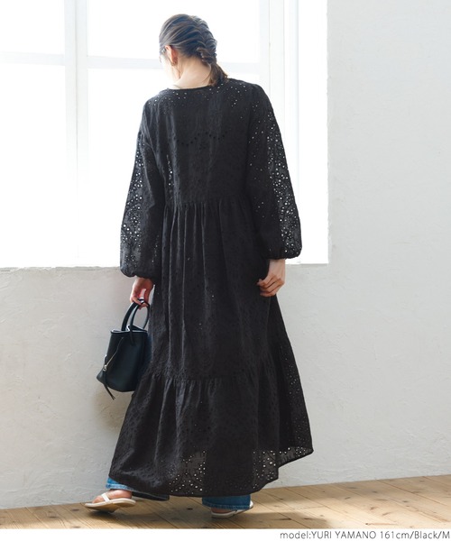 coca(coca)(コカ)の「カットワークガウンワンピース(ワンピース・レディース・ホワイト/ブラック・M/L)」の6枚目の写真