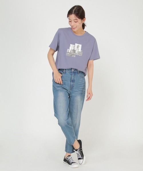 ikka(イッカ)の「デニムスリムテーパードパンツ(デニムパンツ・レディース・オフホワイト/ブルー/ネイビー・M/L)」の9枚目の写真