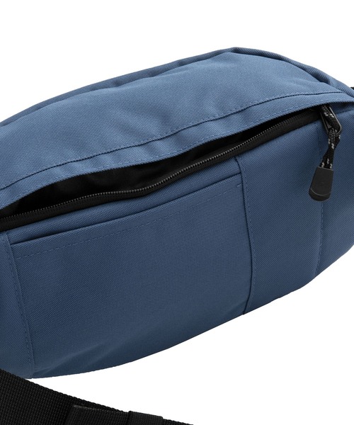 HUF（ハフ）の「HYDE WAIST BAG / HUF ウエストバッグ 4.5L（ボディバッグ/ウエストポーチ・メンズ・ブラック/ブルー系その他・O/S）」の8枚目の写真