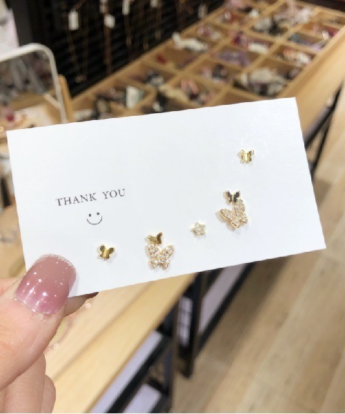 Ritomo De Ricco（リトモ・デ・リコ）の「シルバー925ポスト　バタフライピアスセット（ピアス（両耳用）・レディース・A/B・FREE）」の2枚目の写真