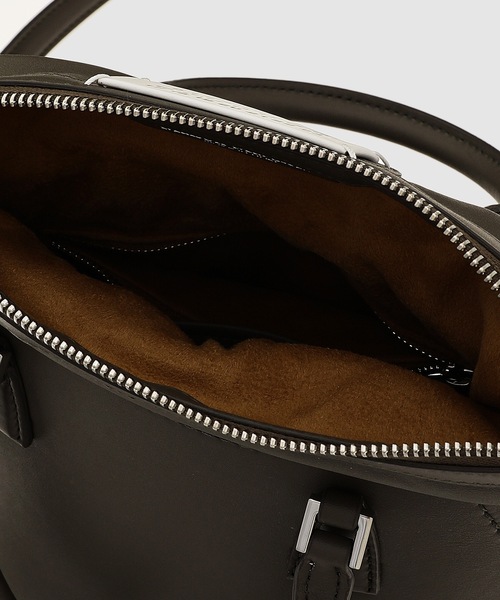 Maison Margiela(メゾンマルジェラ)の「SHOULDER BAG(ショルダーバッグ・レディース・グレー系/ブラック・FREE)」の8枚目の写真