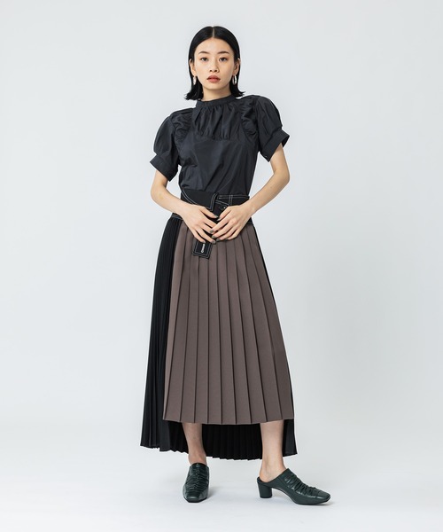 STUDIOUS - 最終お値下げ！UNITED TOKYO カールマイヤーブラウス 早い者勝ち【美品】UNITED TOKYO レイヤーカスケードブラウス