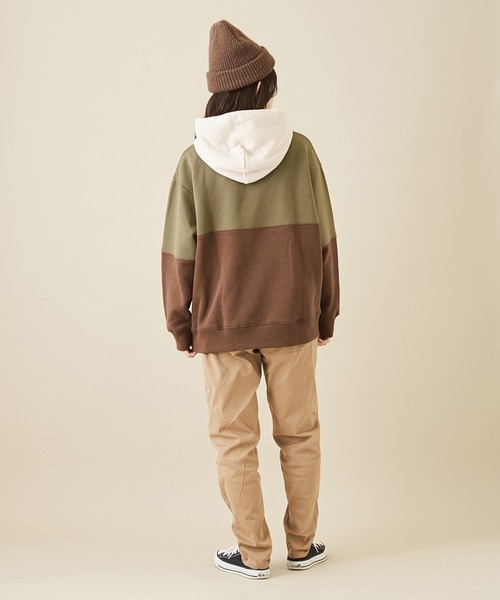 CUBE SUGAR(キューブシュガー)の「WEB限定無地ツイルウエストゴムテーパードパンツ(チノパンツ・レディース・ベージュ/カーキ/ブラック・M/L/LL)」の18枚目の写真